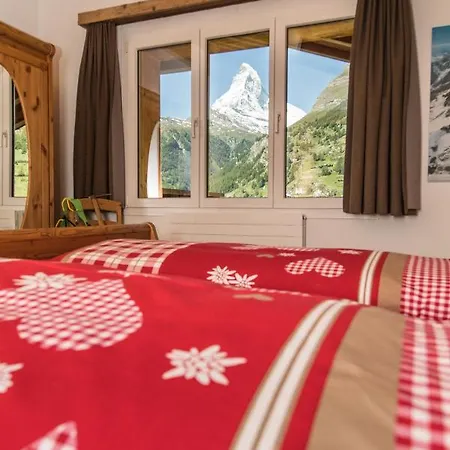 Basecamp Apartament *