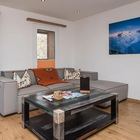 Basecamp Apartament