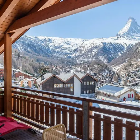 Basecamp Apartament *