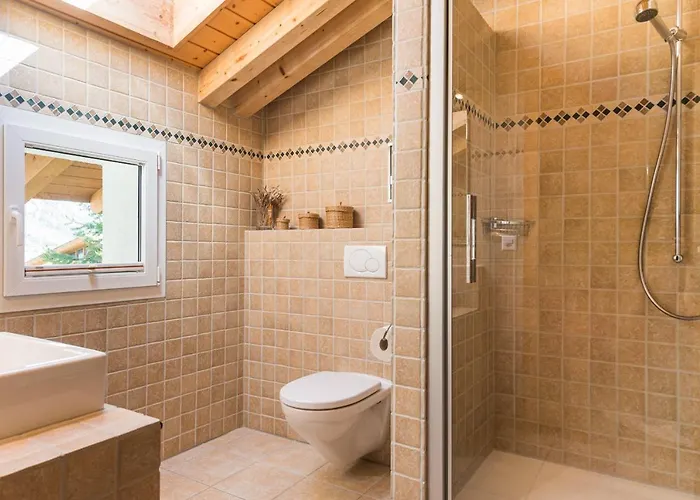 Basecamp * زيرمات