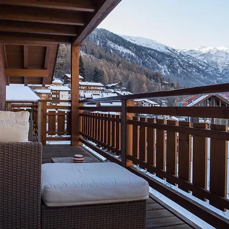 Lägenhet Basecamp Apartments *