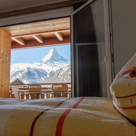Basecamp Apartments